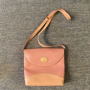 Vintage Crossbody Pink Gucci Bag
